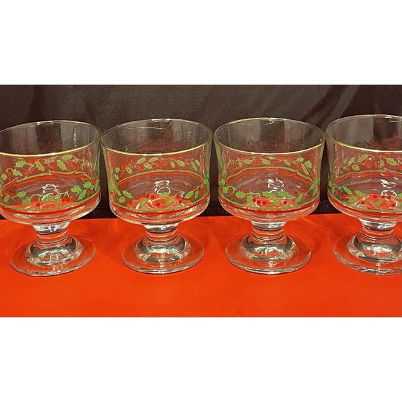 Libbey Other - Vintage‎ Libby Christmas Holly/ Berries Footed Sherbet Dessert Glasses Set Of 4